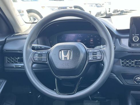 Certified 2025 Honda Accord LX image 8