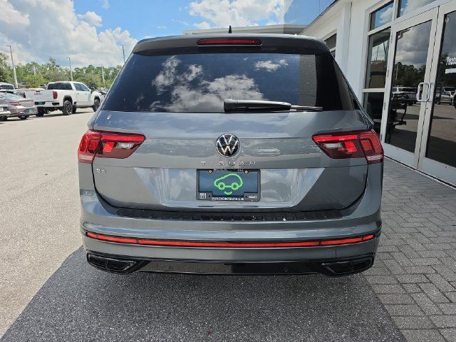 Used 2022 Volkswagen Tiguan SE R-Line FWD image 7