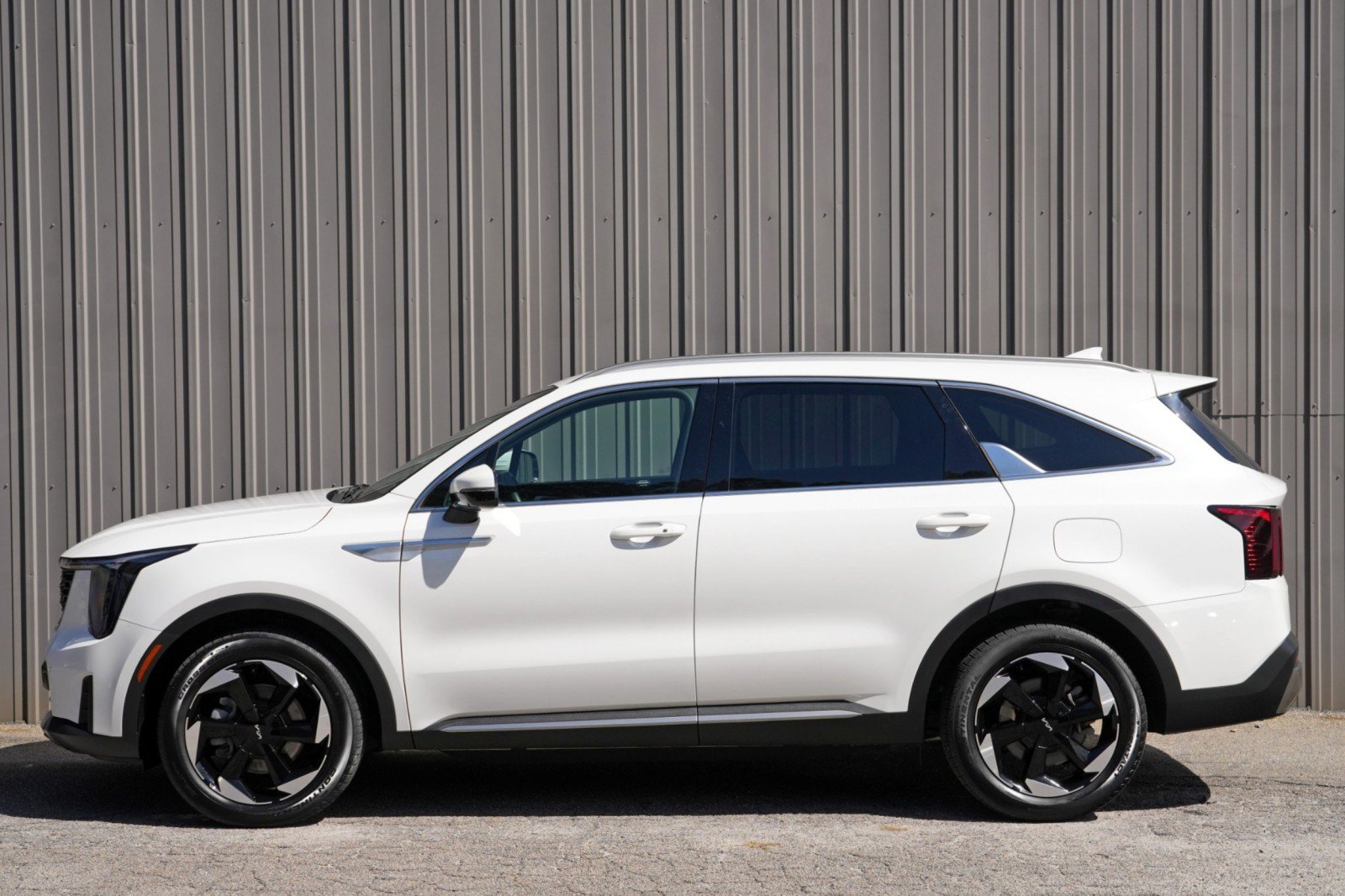 Used 2025 Kia Sorento EX AWD/4WD image 44