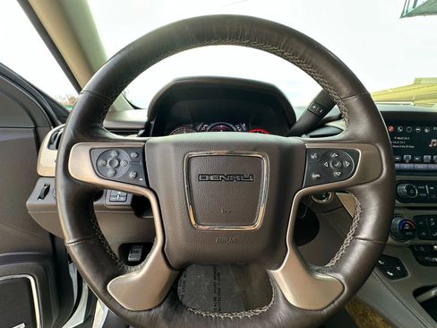 Used 2016 GMC Yukon XL Denali w/ Open Road Package image 25