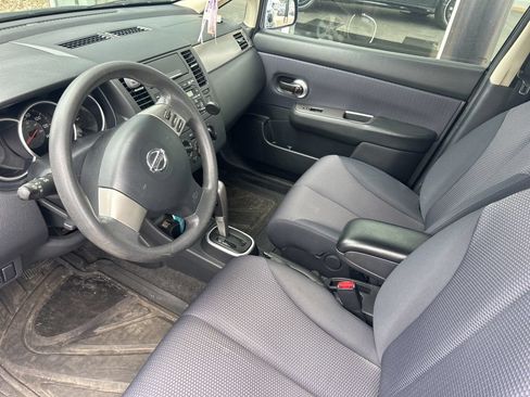 Used 2007 Nissan Versa Sedan FWD image 9