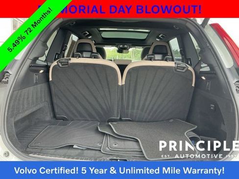 Certified 2025 Volvo XC90 B6 Plus AWD/4WD image 15