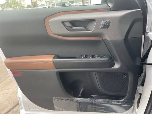 New 2025 Ford Bronco Sport Outer Banks w/ Sasquatch Outer Banks Package image 18