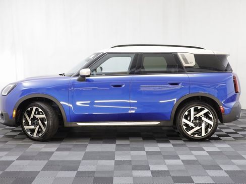Certified 2025 MINI Cooper Countryman S w/ Comfort Package Max image 4