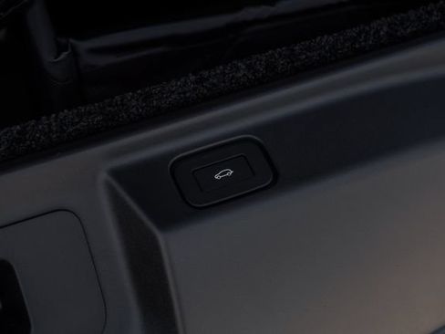 New 2026 Land Rover Range Rover SE AWD/4WD image 71