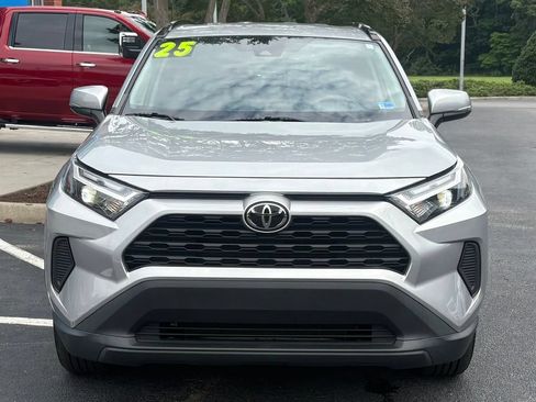 Used 2024 Toyota RAV4 XLE AWD/4WD image 3