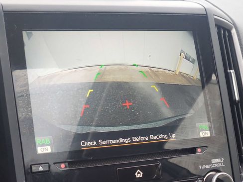 Used 2023 Subaru Forester Limited image 18