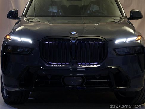 Used 2027 BMW X7 xDrive40i w/ Executive Package AWD/4WD image 6