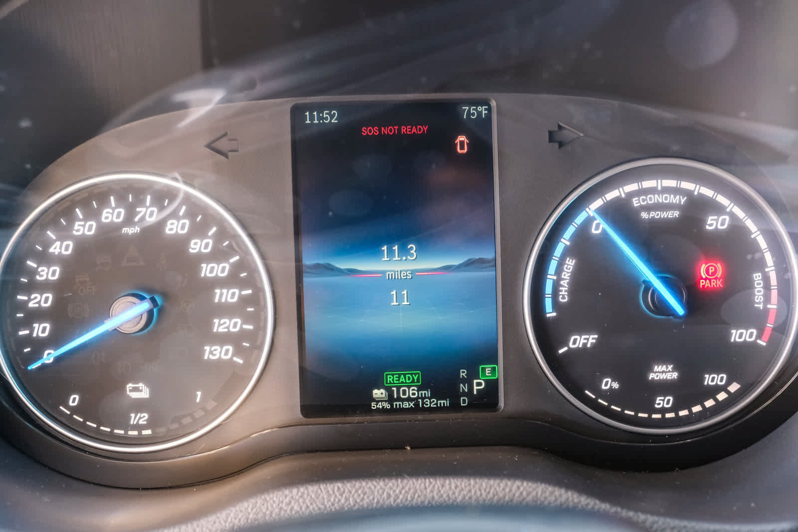 New 2025 Mercedes-Benz eSprinter 170 Cargo image 23