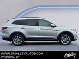 Used 2017 Hyundai Santa Fe SE image 6