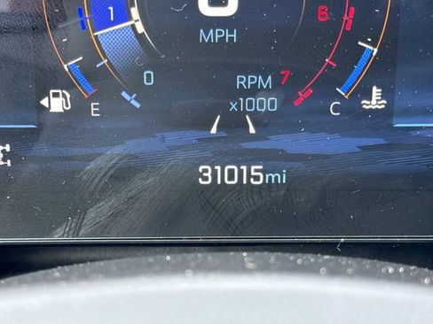 Used 2025 Chevrolet Equinox LT AWD/4WD image 17
