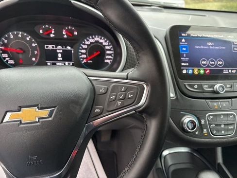 Used 2023 Chevrolet Malibu LT image 17