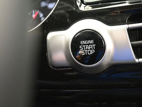 Used 2022 Kia Seltos EX image 31