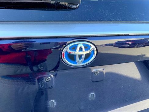 Used 2020 Toyota RAV4 XSE image 30