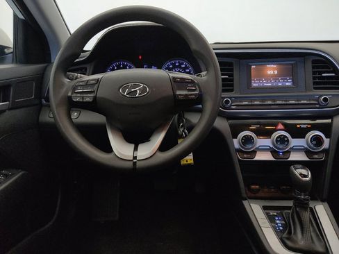 Used 2019 Hyundai Elantra SE w/ Cargo Package FWD image 22
