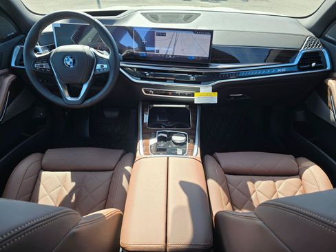 New 2026 BMW X5 xDrive50e AWD/4WD image 9