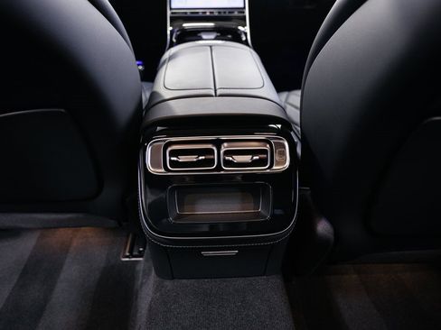 Used 2024 Mercedes-Benz S 580 4MATIC Sedan image 28