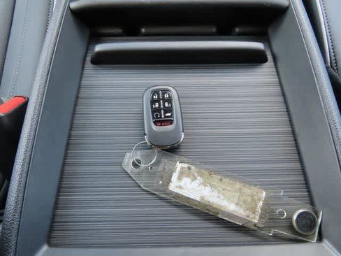 New 2026 Honda Odyssey Touring image 28