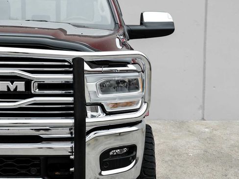 Used 2022 RAM 2500 Laramie AWD/4WD image 45