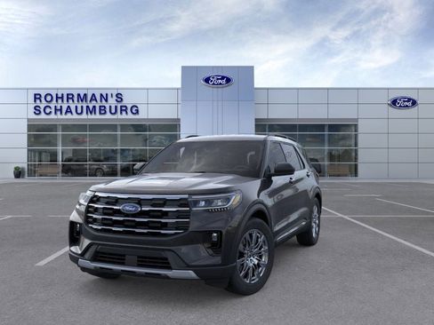 New 2025 Ford Explorer Active w/ Active Comfort Package image 2