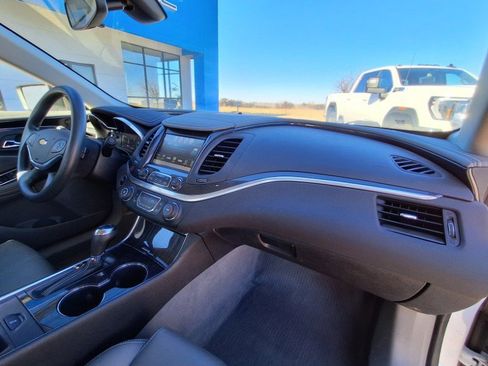 Used 2019 Chevrolet Impala LS image 13