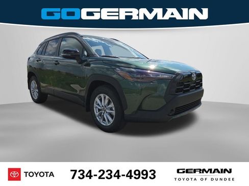 New 2026 Toyota Corolla Cross LE FWD image 5