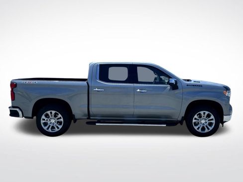 Certified 2025 Chevrolet Silverado 1500 LTZ w/ LTZ Convenience Package II AWD/4WD image 5