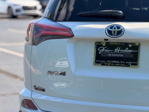 Used 2016 Toyota RAV4 Limited AWD/4WD image 15