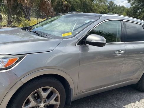 Used 2016 Kia Sorento SX AWD/4WD image 2