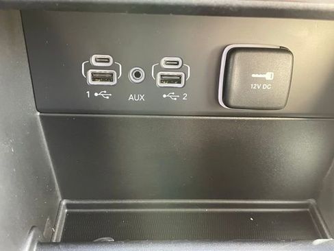 New 2025 Jeep Grand Cherokee Limited image 25