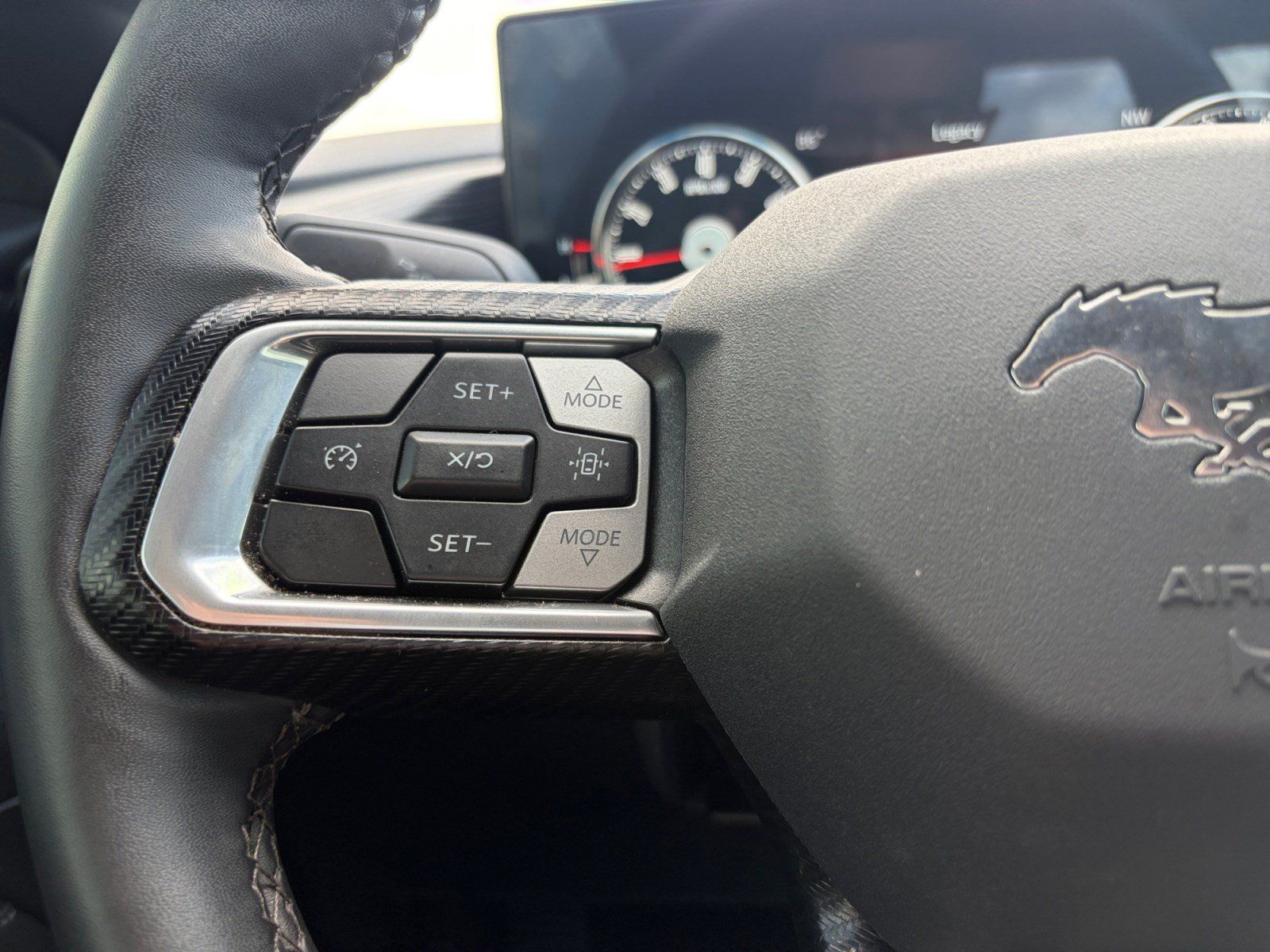 Used 2025 Ford Mustang Coupe RWD image 20