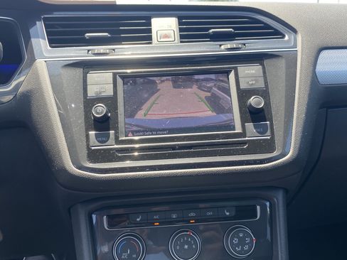 Used 2023 Volkswagen Tiguan S FWD image 14