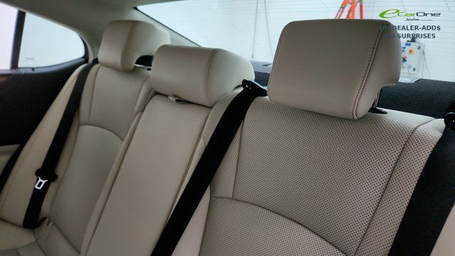 Used 2025 Lexus ES 350 w/ Premium Package FWD image 42