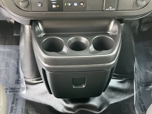 Used 2023 Chevrolet Express 3500 LS image 18