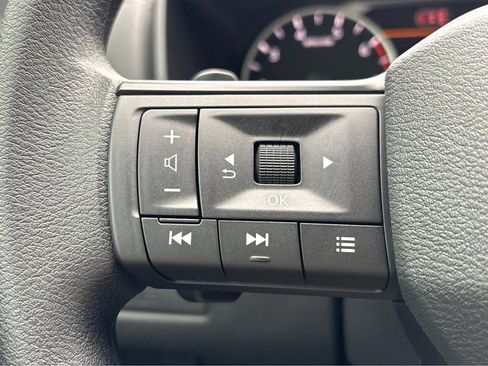 New 2026 Nissan Rogue S image 14