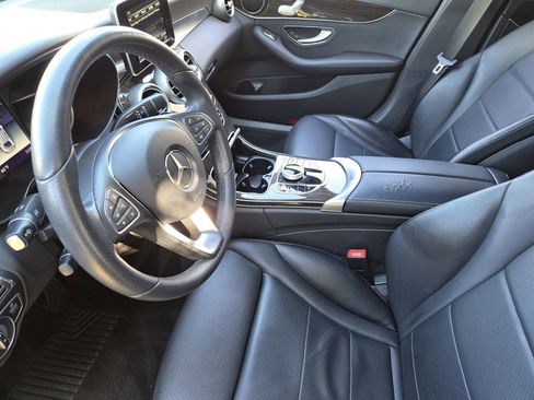 Used 2018 Mercedes-Benz C 300 Sedan image 14