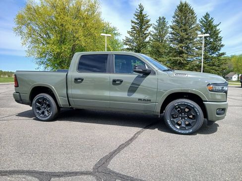 New 2026 RAM 1500 Big Horn AWD/4WD image 8