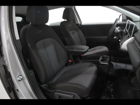 Certified 2024 Hyundai Ioniq 5 SEL AWD/4WD image 18
