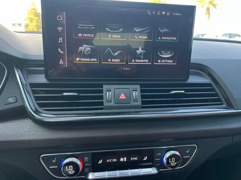 Used 2021 Audi Q5 2.0T Premium Plus AWD/4WD image 13