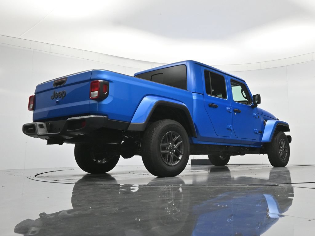 New 2026 Jeep Gladiator Sport AWD/4WD image 40