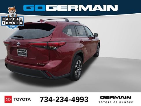 Used 2023 Toyota Highlander XLE image 8