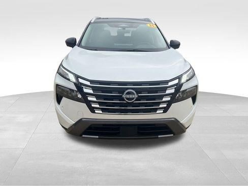 New 2025 Nissan Rogue SL w/ Tech Package image 10