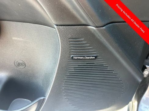 Used 2022 Dodge Challenger R/T Scat Pack RWD image 6
