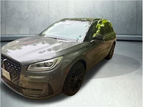Used 2023 Lincoln Corsair Reserve w/ Equipment Group 201A AWD/4WD image 1