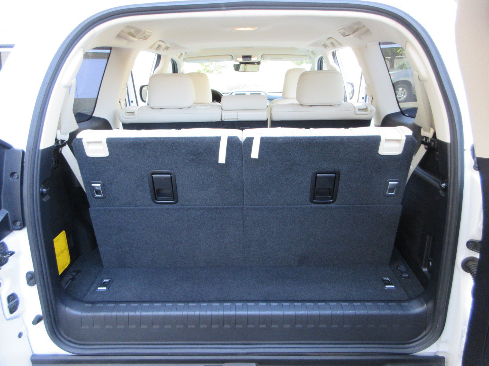 Used 2021 Lexus GX 460 Premium w/ Premium Package AWD/4WD image 56