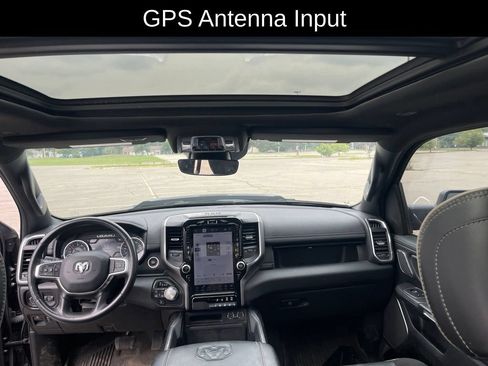 Used 2023 RAM 1500 Laramie AWD/4WD image 13