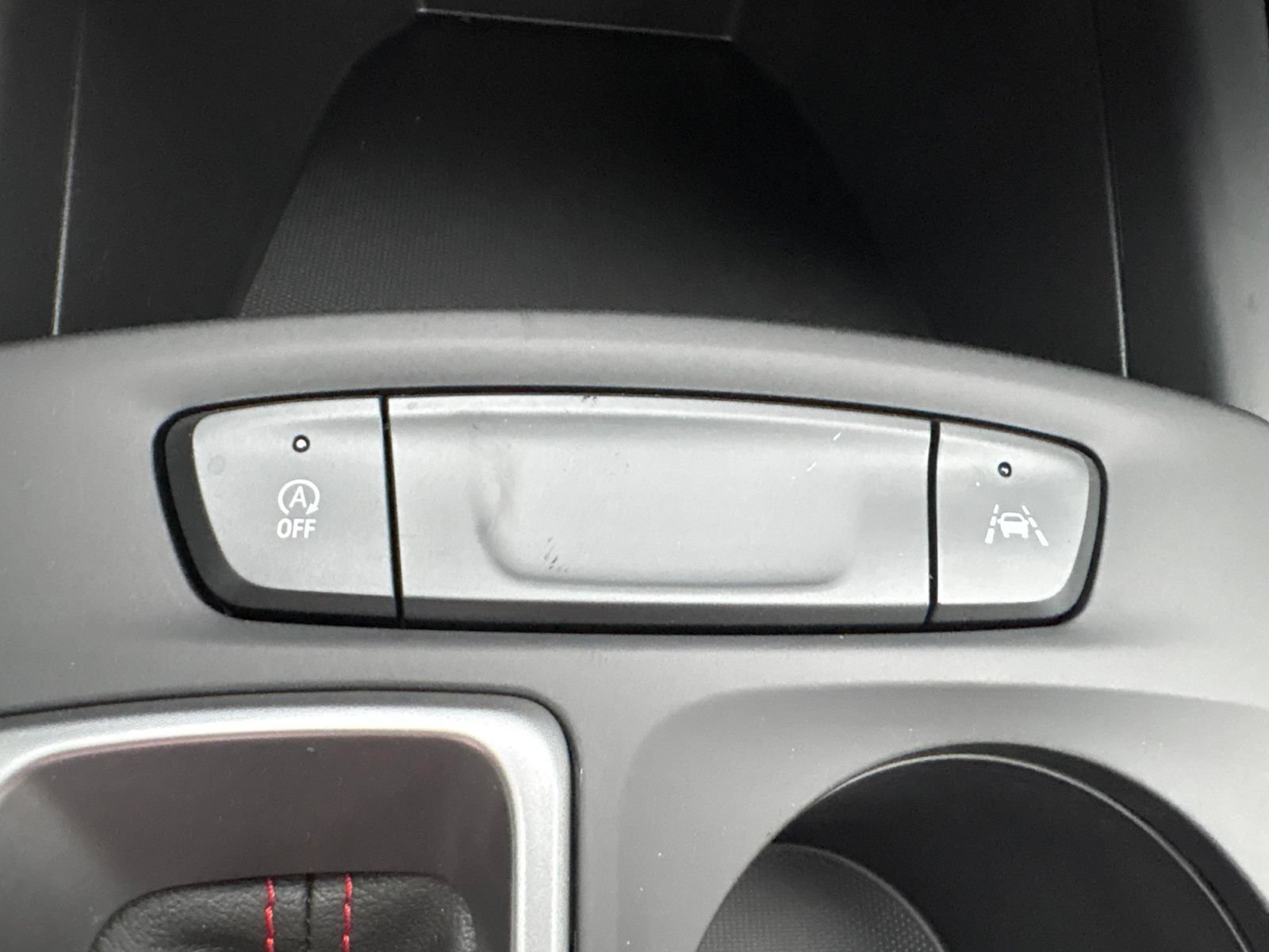 New 2026 Chevrolet Trax RS w/ Sunroof Package FWD image 24