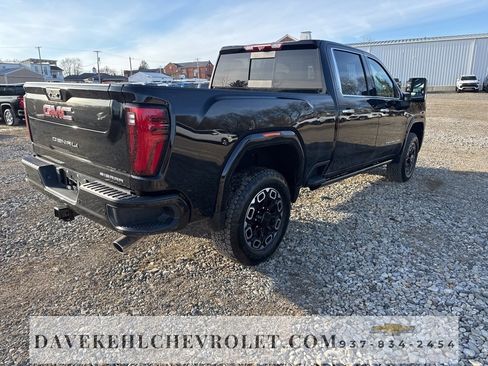 Used 2025 GMC Sierra 2500 Denali w/ Denali Reserve Package image 5