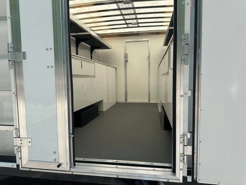 New 2026 Chevrolet Express 3500 w/ Power Convenience Package RWD image 18