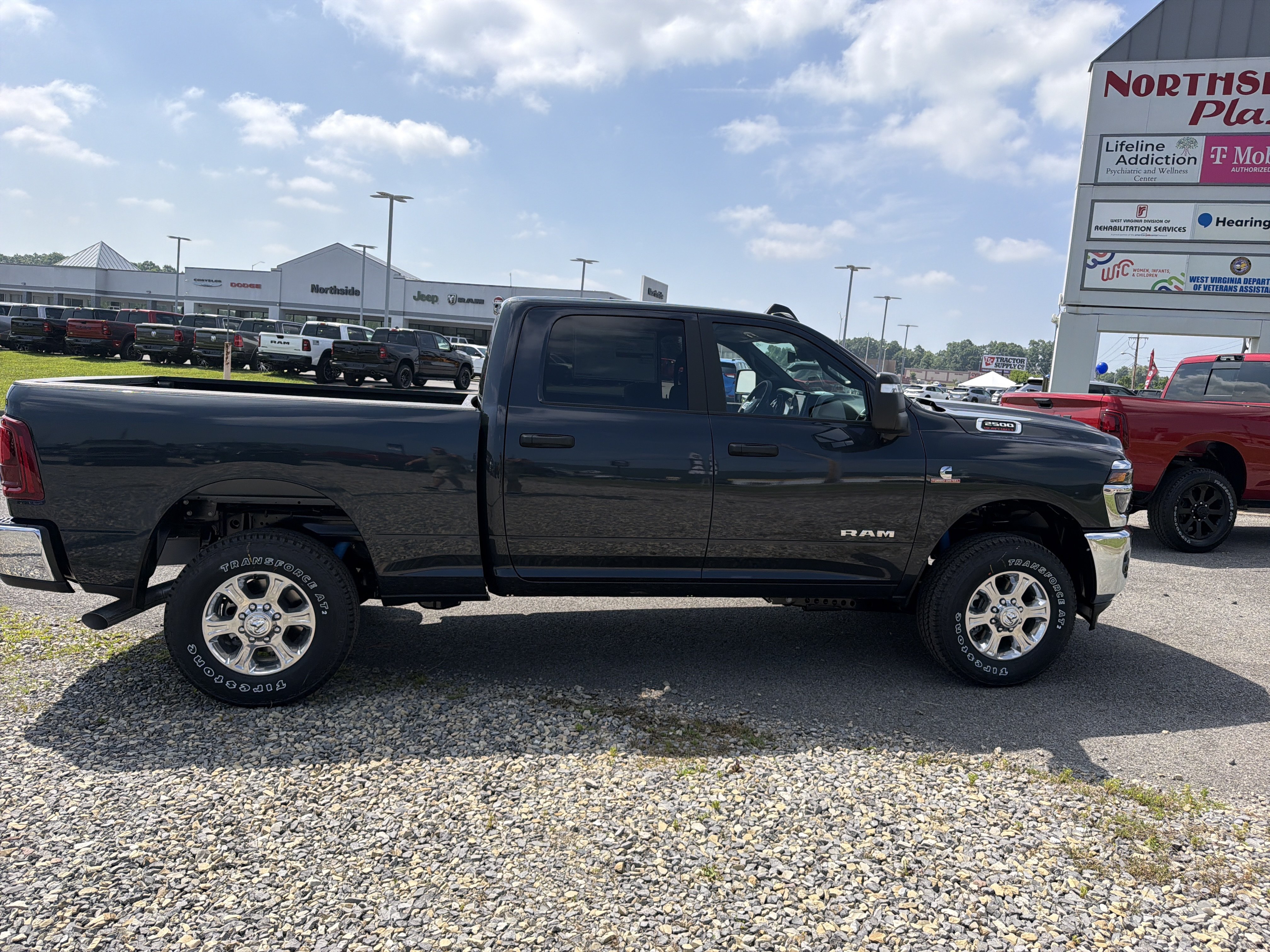 New 2026 RAM 2500 Big Horn AWD/4WD image 5